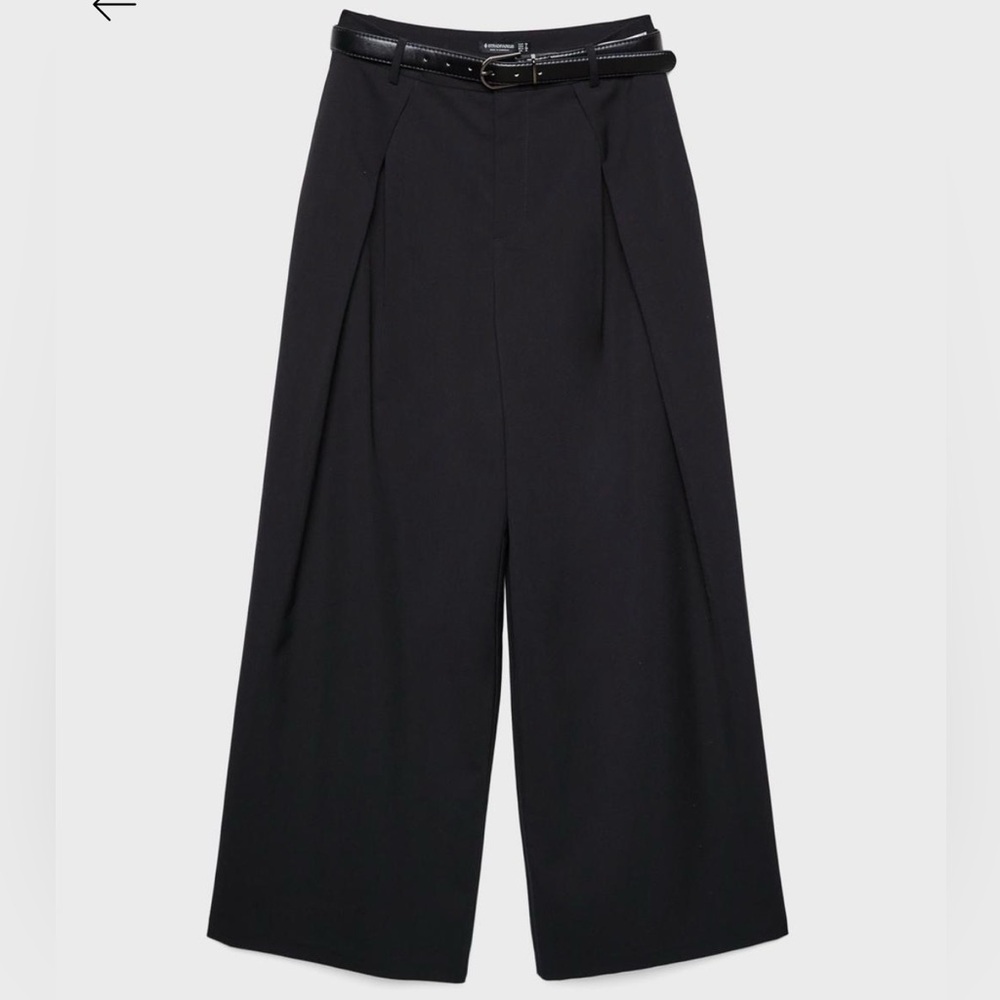 Stradivarius maxi dart trousers- like new - Picture 2 of 3